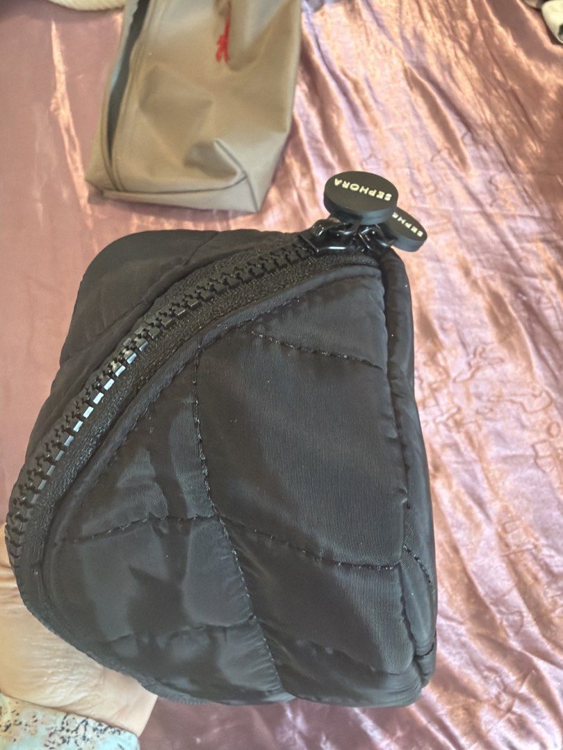 Sephora Black Quilted Cosmetic Bag (Category: Makeup) located in Quezon City. Submitted by destashingmycloset (Listing ID 1427557650, Image 2). Description: .