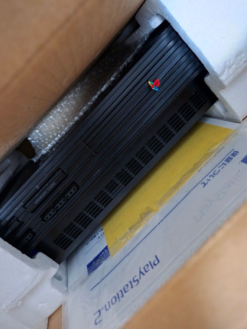 Sony PlayStation 2 SCPH-30000 with Transformer (Category: PlayStation) located in Antipolo. Submitted by cobys4 (Listing ID 1427585656, Image 2). Description: Galing po ito sa Japan. May kasama na pong transformer. Samahan ko ng dalawang game..
