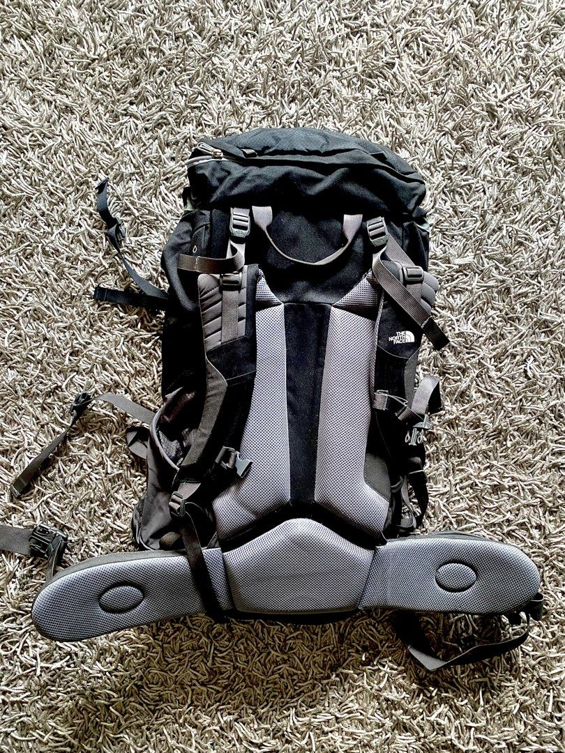 The North Face Terra 50 Backpack (Category: Backpacks) located in Makati City. Submitted by robma_ (Listing ID 1427574753, Image 3). Description: North Face 50 L Backpacking Trail Hiking Backpack Like new used lightly once Then was just stored in smoke free room No signs of wear All parts working Great size & weight .