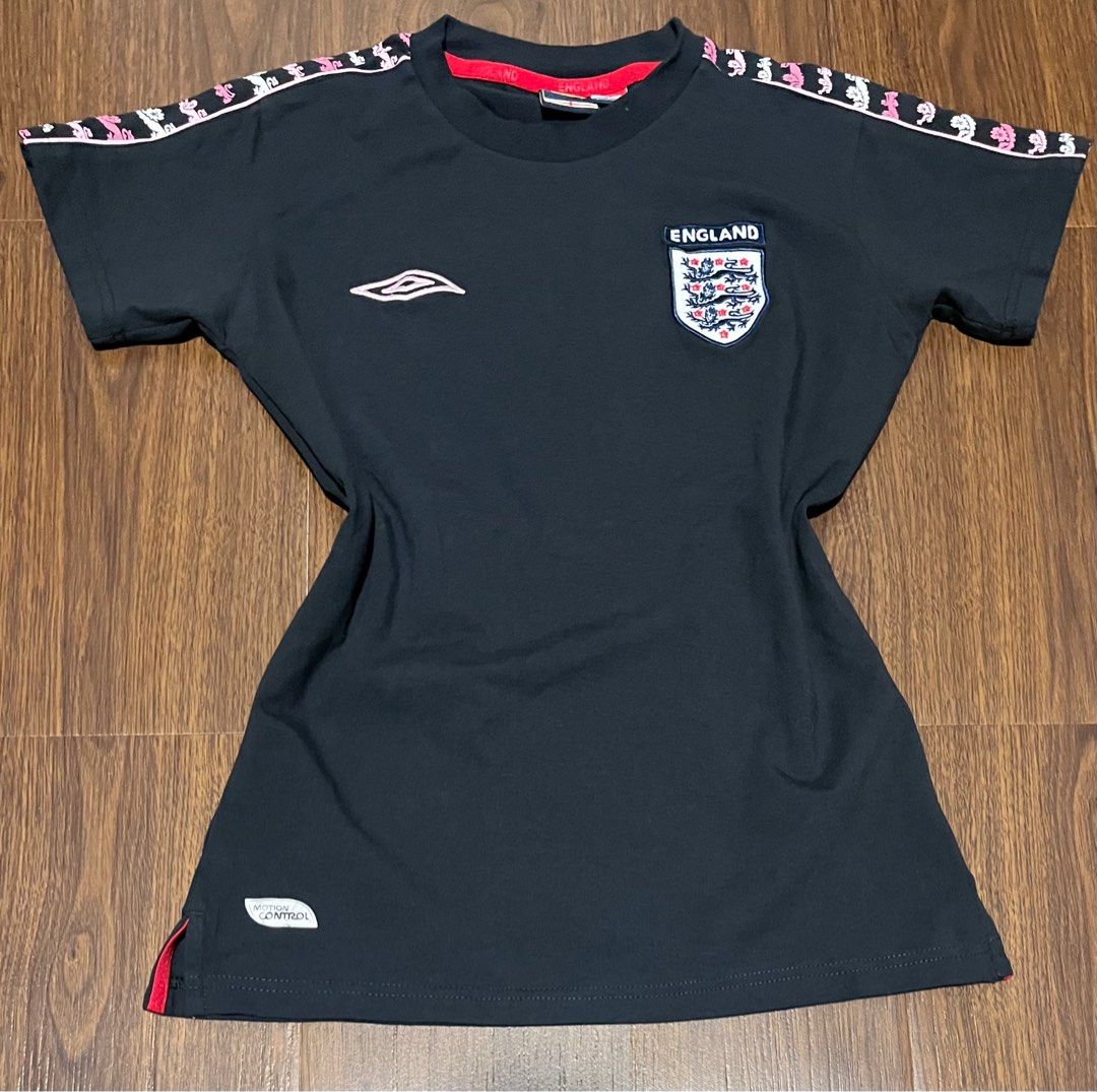 Umbro England Jersey shirt (Category: Shirts) located in Manila. Submitted by musearchive (Listing ID 1427626778, Image 2). Description: 16x23 No issue Mop gcash Mod jnt Negotiablr.