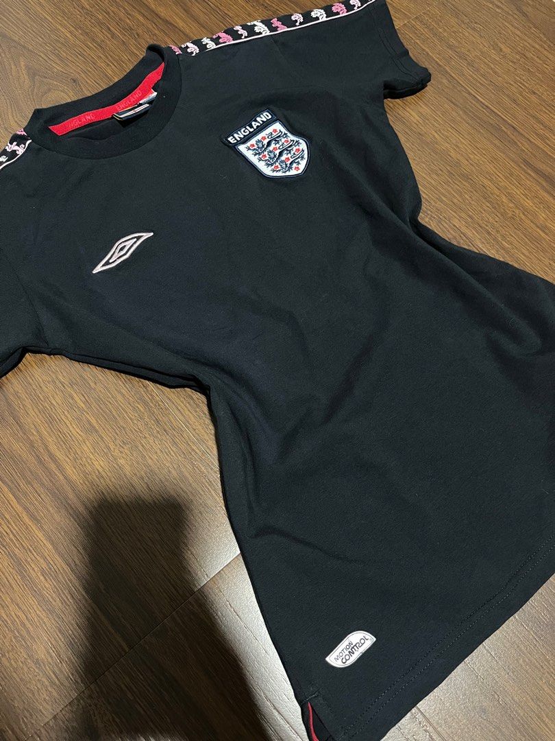 Umbro England Jersey shirt (Category: Shirts) located in Manila. Submitted by musearchive (Listing ID 1427626778, Image 3). Description: 16x23 No issue Mop gcash Mod jnt Negotiablr.