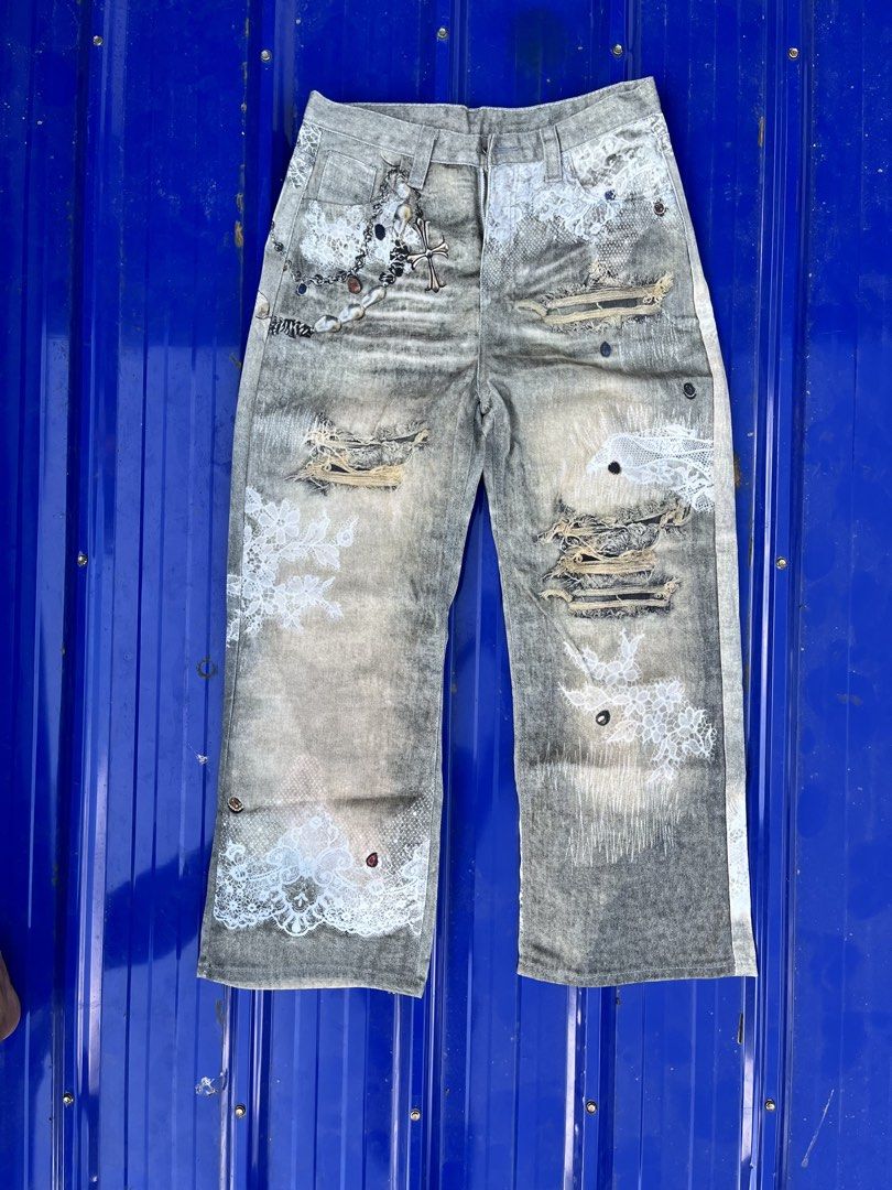 Y2k Baggy Jeans (Category: Jeans) located in Alaminos. Submitted by nangthrithriftlang (Listing ID 1427580694, Image 2). Description: W-33 L-39 1200 shipped.