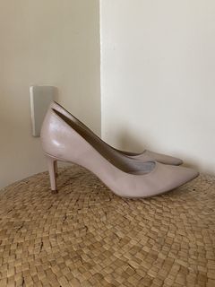 (Category: ) located in . Submitted by shopava (Listing ID 1427526991, Image 1). Description: .