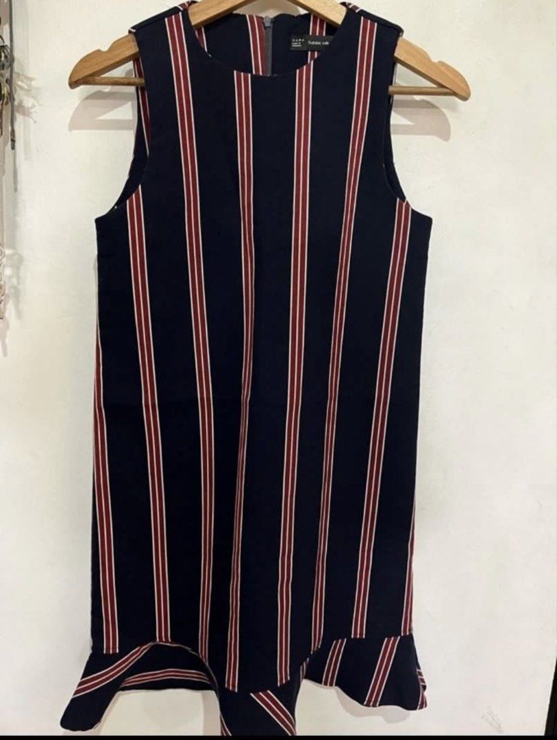 Zara Striped Dress (Category: Dresses) located in Pasig City. Submitted by dc_declutters (Listing ID 1427610644, Image 2). Description: Decluttering XS on tag but can fit small.