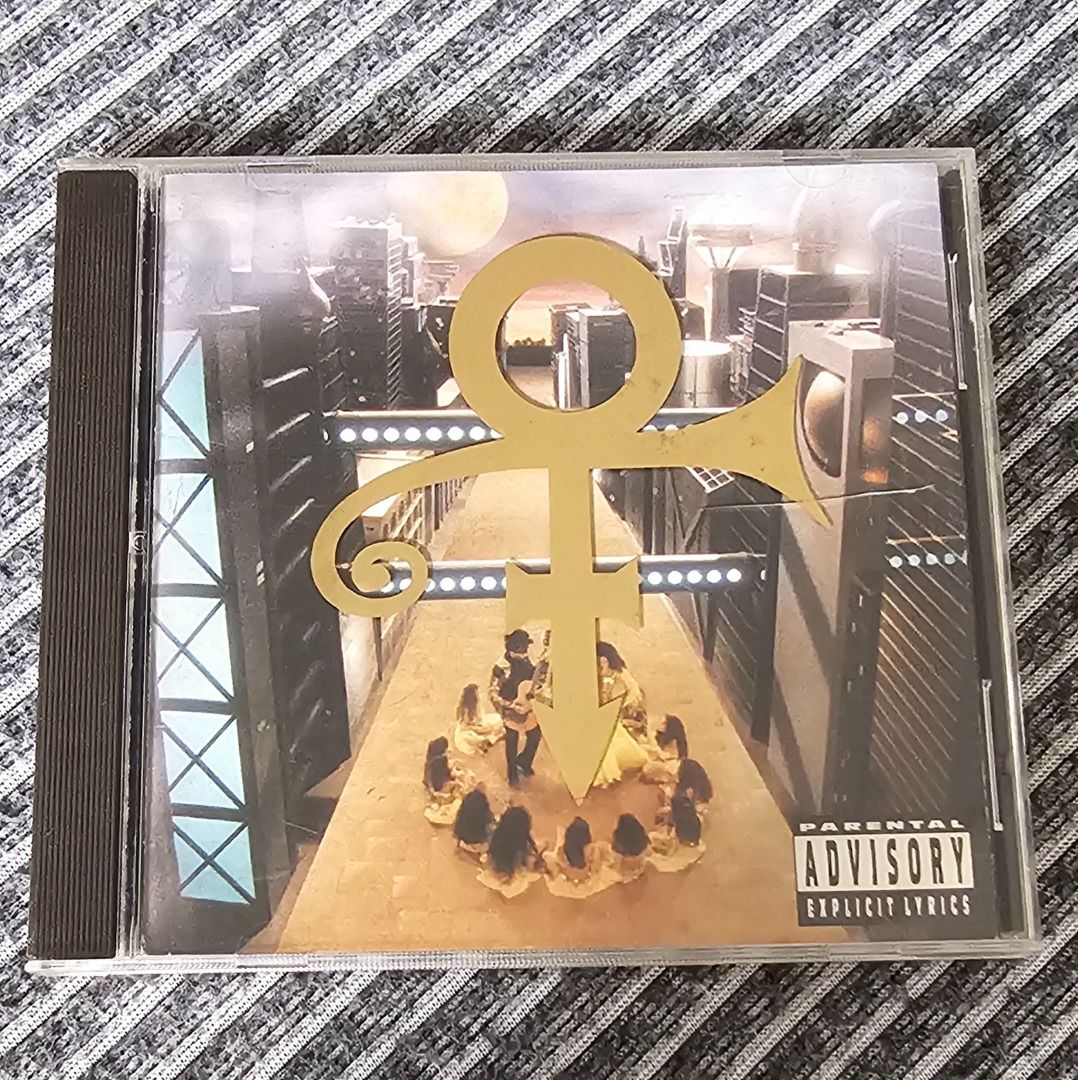 1 For 1 VG+ 🇺🇸 [AAD CD Album] Prince And The New Power Generation – Love Symbol (Category: CDs & DVDs) located in Singapore. Submitted by strangecell (Listing ID 1427737818, Image 1). Description: Many more Disco/Funk/Soul/Easy Listening/ Lounge/Jazz/Chill-out: https://carousell.com/p/1028943398 DJ/EDM/Dance: https://carousell.com/p/1035784902 Various Genres: https://www.carousell.sg/p/1253907759 *************************************** Self-col