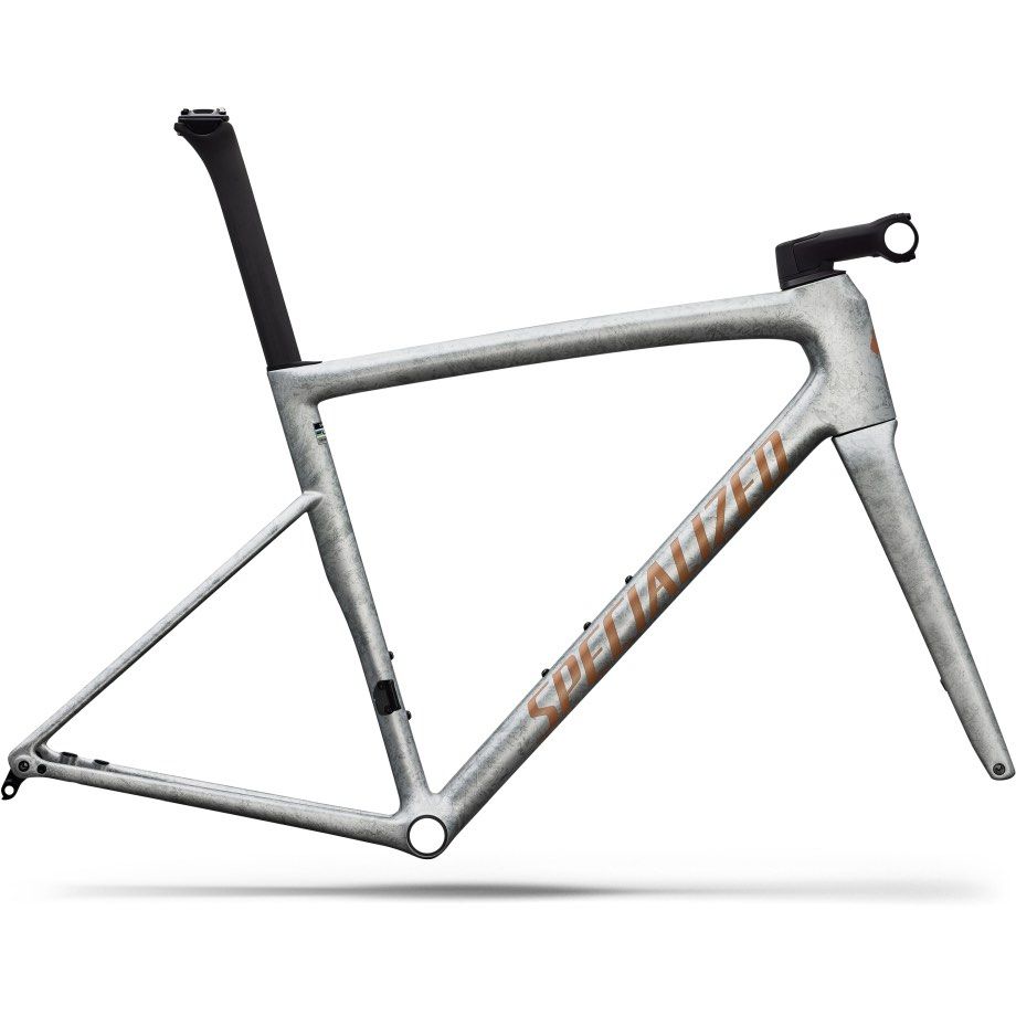 2026 Specialized Tarmac SL8 Gloss Silver Dust Frameset Brand New In Box with Warranty Coverage! 6,7kg Full build! Shimano Ultegra R8170 12S Di2 Full Groupset | SRAM Red E1 | SRAM Force | Shimano Dura Ace (Category: Bicycles) located in Singapore. Submitted by echocycling (Listing ID 1392674155, Image 2). Description: Latest Release!! 2026 Specialized Tarmac SL8 in Gloss Silver Dust! Super Rare Color scheme that you seldom see on the road Looking 