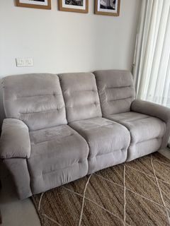 (Category: ) located in . Submitted by danieladamon (Listing ID 1427716646, Image 1). Description: .