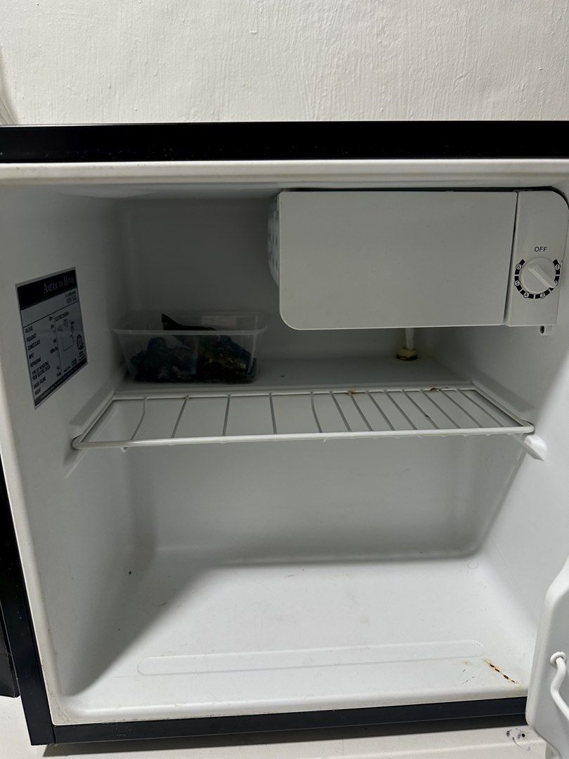 American Home Mini Refrigerator (Category: Refrigerators and Freezers) located in Manila. Submitted by aelasprelovedcloset (Listing ID 1427677607, Image 2). Description: Compact American Home mini refrigerator. Only used for a month before and it’s been in the storage for a while now..