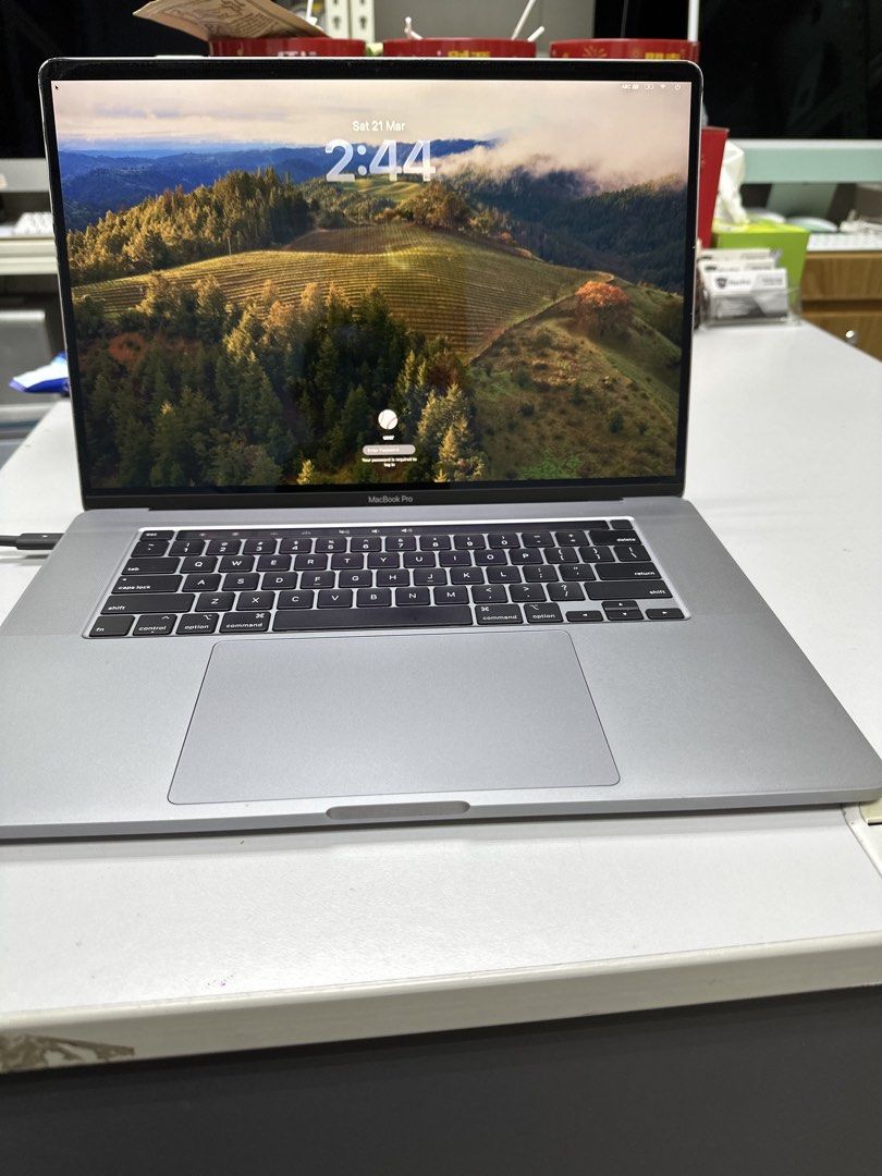 Apple MacBook Pro 16-inch 2019405942518773207040