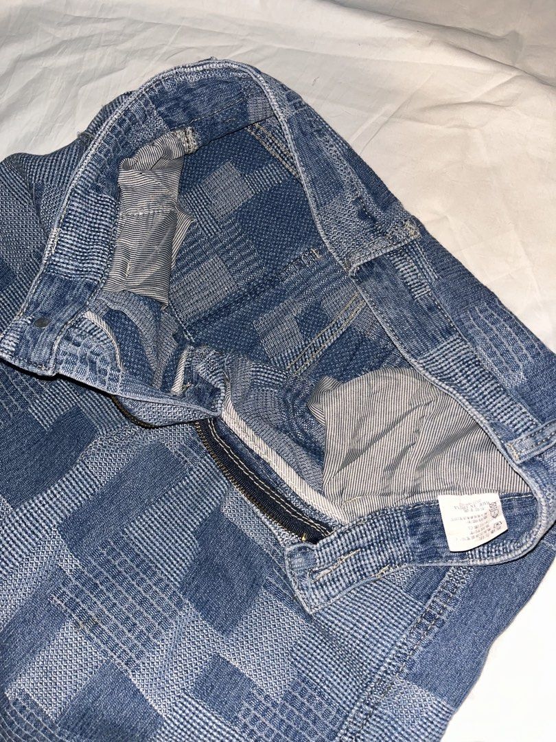 Baggy Denim Patchwork Shorts (Size 30) (Category: Shorts) located in Quezon City. Submitted by bert.guzman (Listing ID 1427699917, Image 3). Description: - Denim Patchwork Shorts - Baggy and Flowy Fit - Unique pattern - Cotton Lined Pockets - Size 30 - No issue .