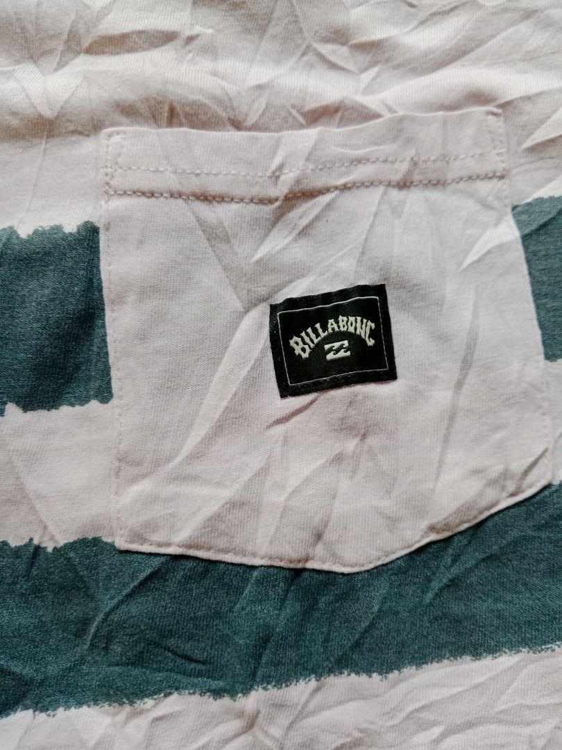 Billabong Premium X-Large T-Shirt (Category: Tshirts & Polo Shirts ) located in Calauan. Submitted by vntg.bless (Listing ID 1427694213, Image 2). Description: Billabong Xl 22.5x28 Needwash fresh from bale.