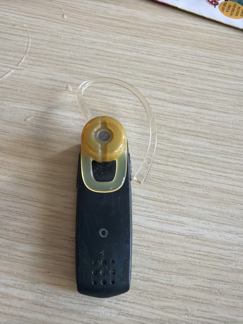 Bluetooth earphone405003756897587202