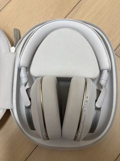 （分類：）位於 。 由 florench.fire 提交（商品編號 1427701605，圖片 1）。簡介： 。