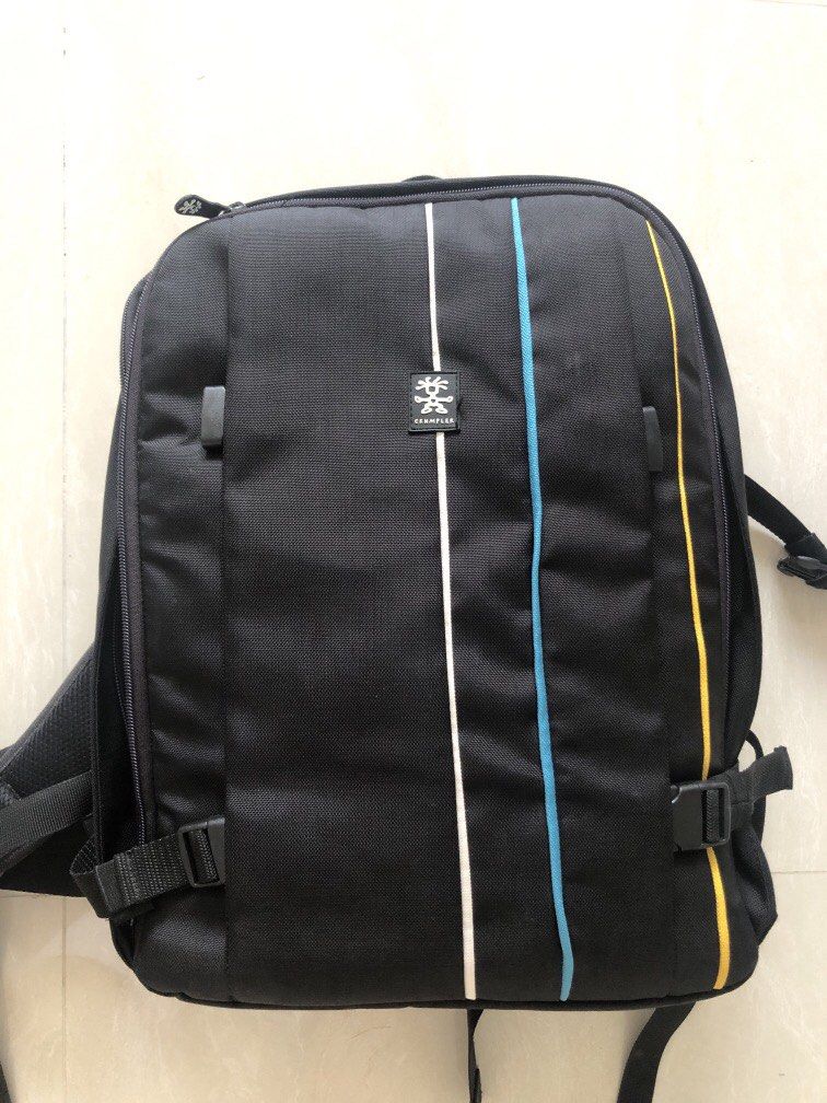 Camera backpack (Category: Backpacks) located in Singapore. Submitted by sesameteeth (Listing ID 1427647352, Image 1). Description: Lightly used camera backpack to let go. Price state authenticity .