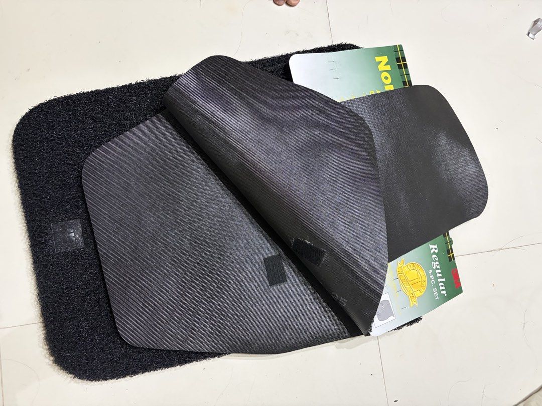 Car Mat 3M (Category: Upholstery, Seatcovers and Other Interior Parts and Accessories) located in Hagunoy. Submitted by declutterwine (Listing ID 1427735043, Image 3). Description: 3M Car mat for SUV/pick up truck Bought this for 6000php selling this for cheaper coz i need funds for my car to get fixed Ship via J&T and Flash express.