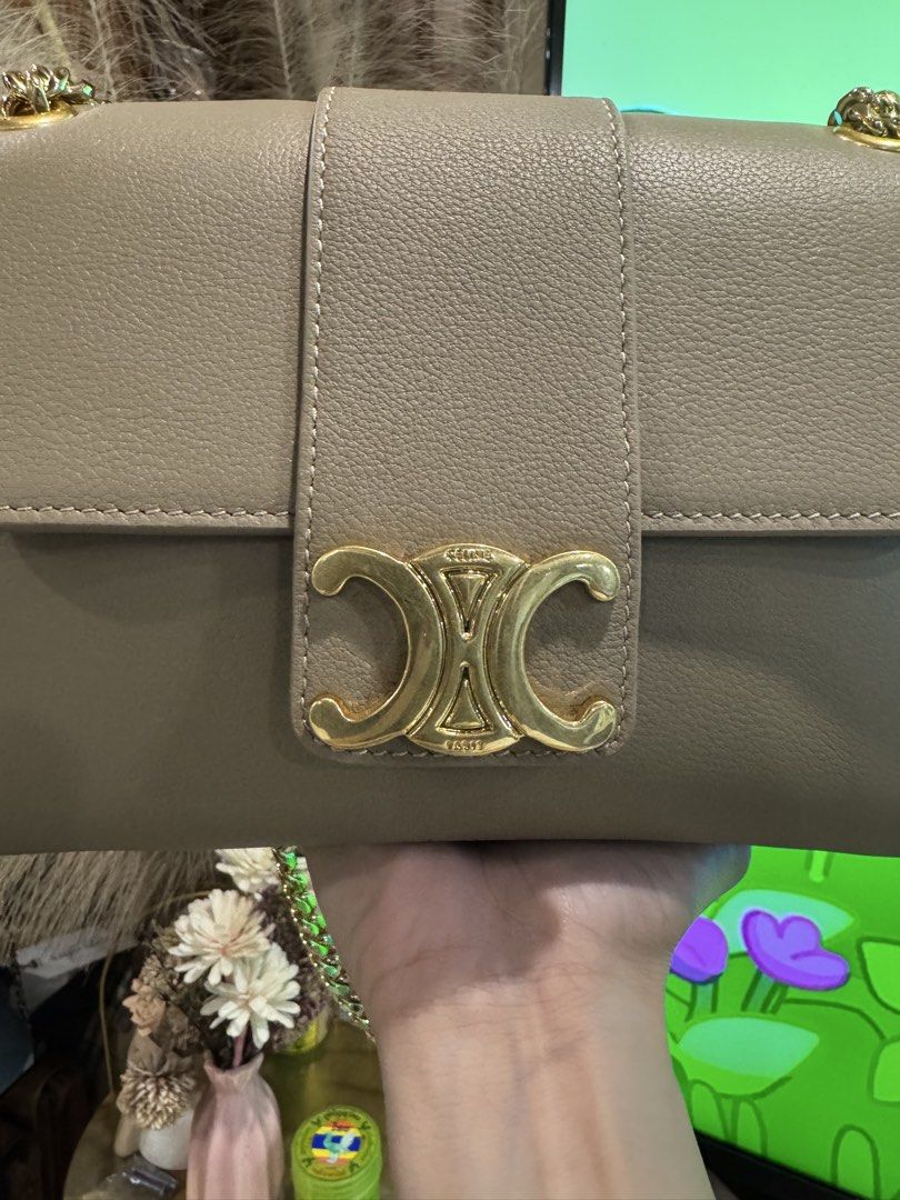 Celine Victoire Crossbody Bag (Category: Luxury Bags & Wallets) located in Las Pinas. Submitted by sircsarchives (Listing ID 1427733799, Image 2). Description: May flaw lang check the photo other than that wala na // rfs: I have too many bags .