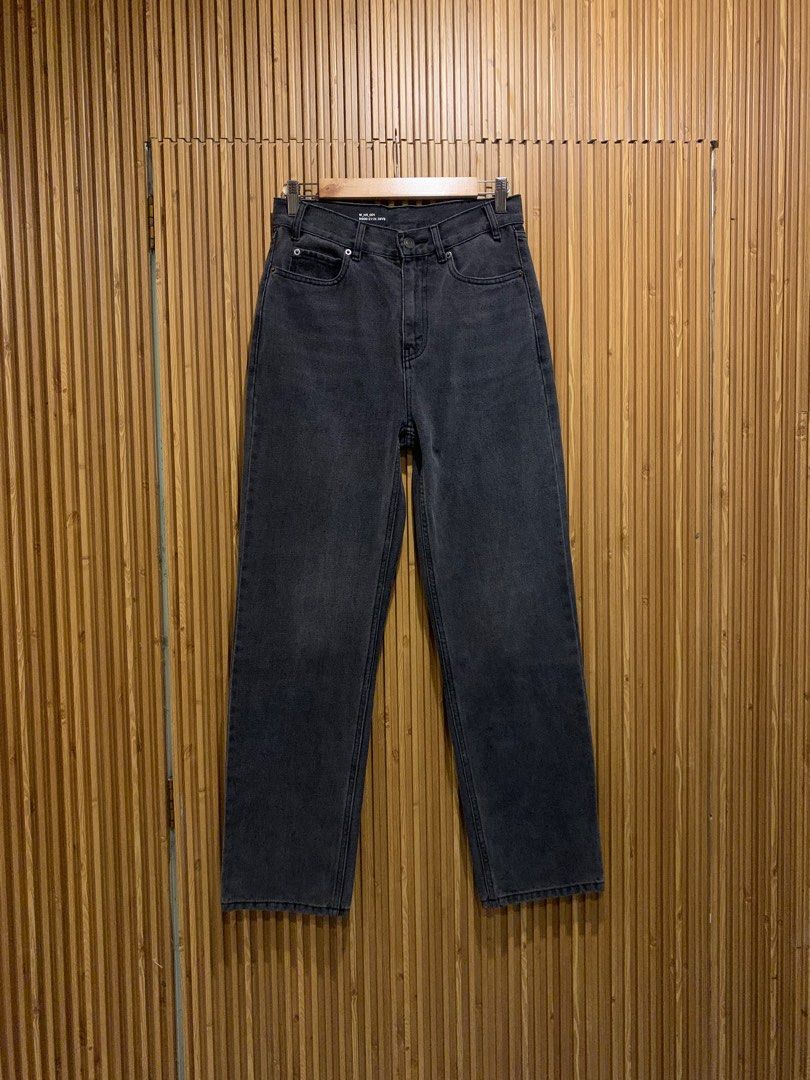 Celine Washed Black Straight Leg Jeans (Category: Luxury Apparel) located in Bacolod City. Submitted by heldatelier_ (Listing ID 1427737846, Image 1). Description: •Excellent condition •Made In Japan •Color rate 9.8/10 •Tagged: 38 Waist: 29 Length: 42 Hem: 8 •No issue.