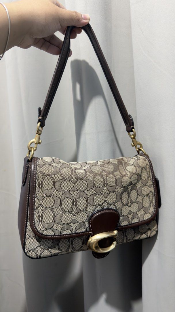Coach Soft Tabby Jaquard Maple (Category: Luxury Bags & Wallets) located in Pasay City. Submitted by theluxefinds.phonhand (Listing ID 1427641696, Image 1). Description: Retail Coach Bag 30k plus SRP With dustbag and box Signs of usage please see pic needs cleaning and spa Rare piece Selling low releasing items from 13k selling now 9900 .