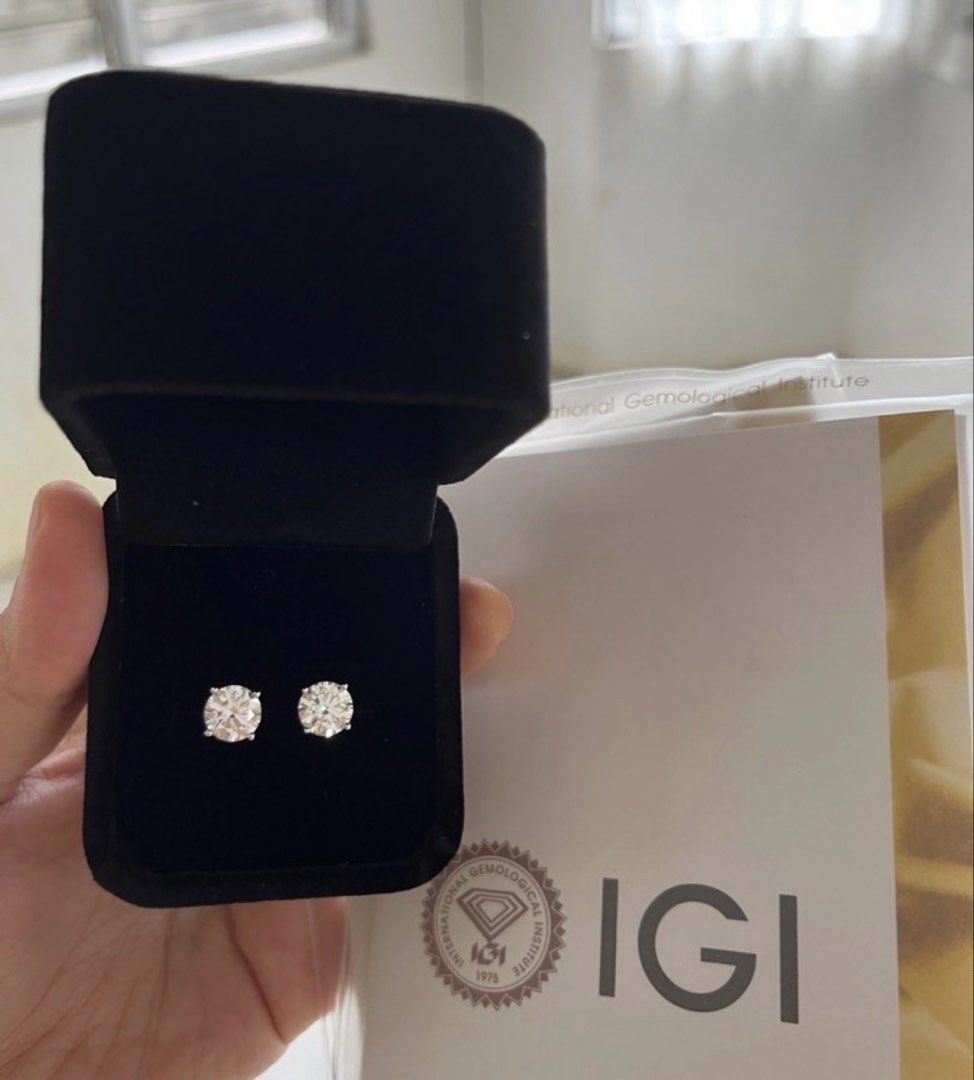 [RESTOCK] 3 Carats Diamond Stud Earrings with IGI Certificate (Category: Earrings) located in Batangas. Submitted by closetsaleph (Listing ID 1427763993, Image 1). Description: 3 total carats IGI certified lab grown diamond earrings Complete with 14k white gold locks and 2 IGI certificates (1 certificate each diamond) Diamond details per IGI certificate: Carats: 1.51 carat Color: E Clarity: VS1 Cut: Ideal Special feature: Hearts & arrows .