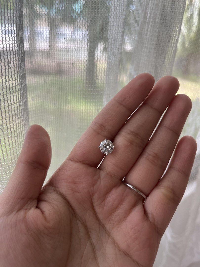 [RESTOCK] 3 Carats Diamond Stud Earrings with IGI Certificate (Category: Earrings) located in Batangas. Submitted by closetsaleph (Listing ID 1427763993, Image 3). Description: 3 total carats IGI certified lab grown diamond earrings Complete with 14k white gold locks and 2 IGI certificates (1 certificate each diamond) Diamond details per IGI certificate: Carats: 1.51 carat Color: E Clarity: VS1 Cut: Ideal Special feature: Hearts & arrows .