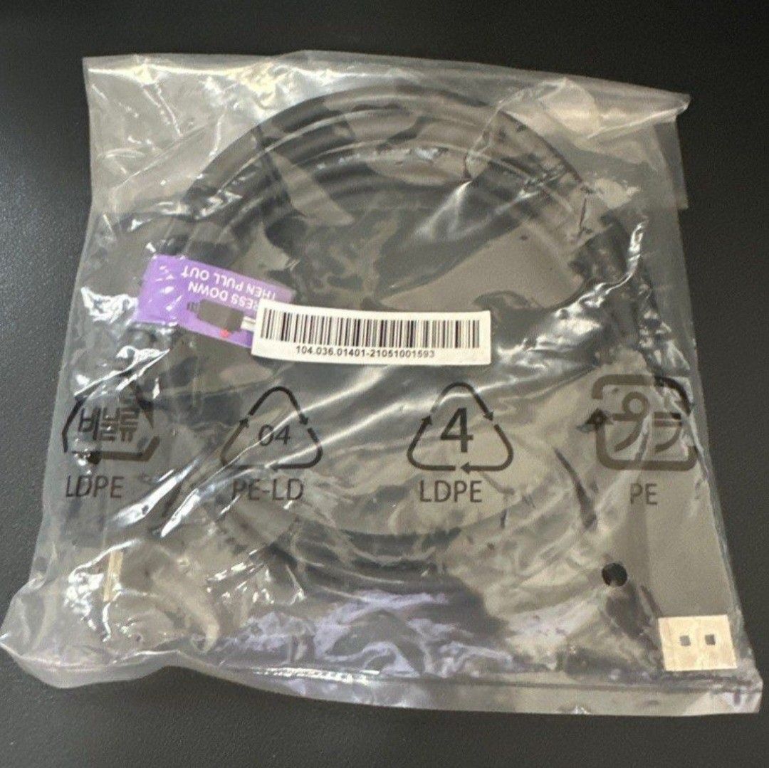 Display Port Cable405970456403005440