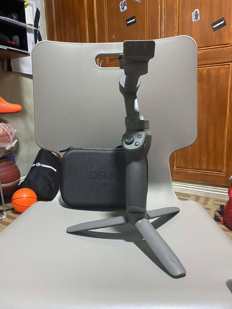 Dji Osmo Mobile 3 (Phone Stabilizer) (Category: Gimbals & Stabilizers ) located in Mandaluyong City. Submitted by iprince.gadgets (Listing ID 1427721590, Image 1). Description: Rush! Rush! Dji Osmo Mobile 3 (Phone Stabilizer) Perfect for Vlogging/ Video Capturing/ Photography. Rfs: Need Funds Meetups: Mandaluyong, Buting Pasig, Pateros. If you are interested pm me directly. Thank you!.