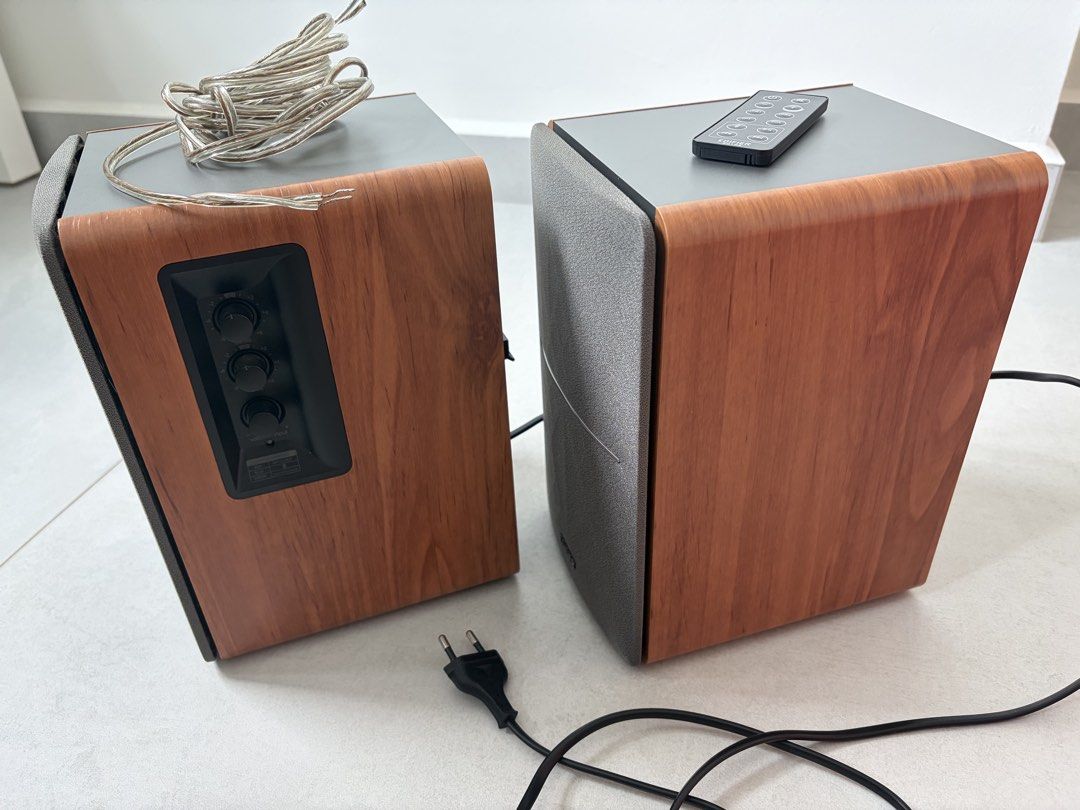 Edifier Speakers R1280DB with Remote Control410524968027443203
