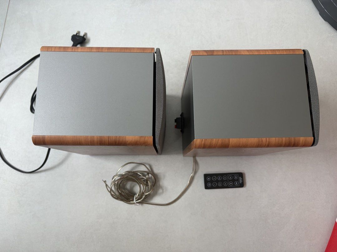 Edifier Speakers R1280DB with Remote Control410524968027443201