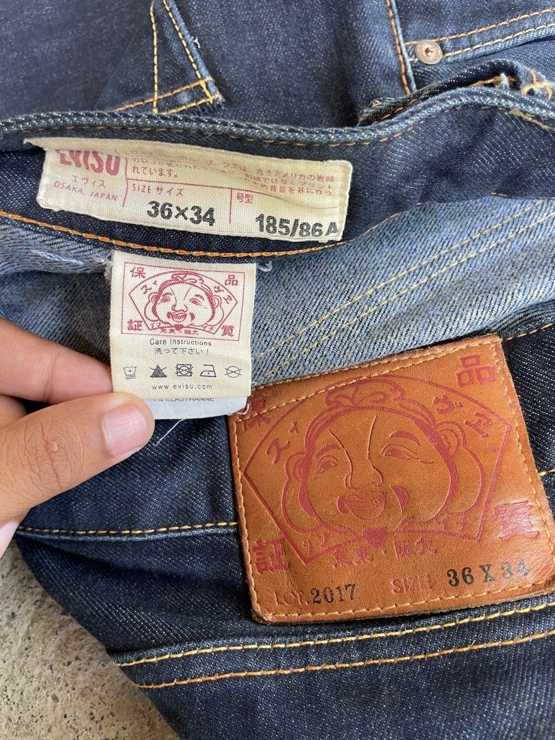 EVISU SEAGULL SELVEDGE DENIM PANTS AUTHENTIC SIZE38 (Category: Jeans) located in Roxas City. Submitted by patch_archive (Listing ID 1427732518, Image 3). Description: 🚨 EVISU SEAGULL SELVEDGE DENIM PANTS AUTHENTIC SIZE38🚨 📏 ACTUAL DIMENSION USING INCHES 👖 WAIST : 38 👖 LENGTH : 43.5 👖 THIGH : 13 👖 HEM : 7 👖 FLAWS : REPAIRED HOLES SEE EACH PIC 🏷️ PRICE : 1500 PHP +SF * MESSAGE ME IF YOU HAVE ANY OTHER QUESTION ABOUT SIZING . 🚚 Local shipp