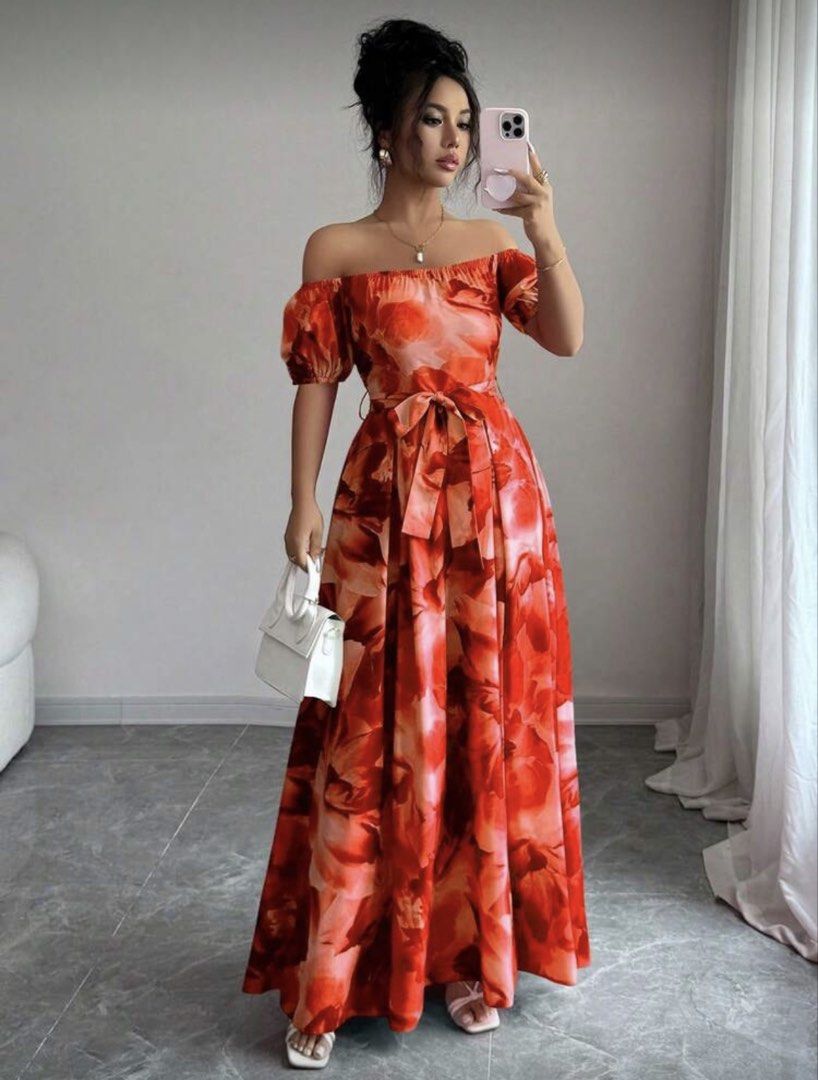 FOR RENT !! 🧡 (Category: Dresses) located in Navotas City. Submitted by d_cluttera (Listing ID 1427641120, Image 1). Description: Elegant off shoulder dress with floral print . Waist defining Silhouette..