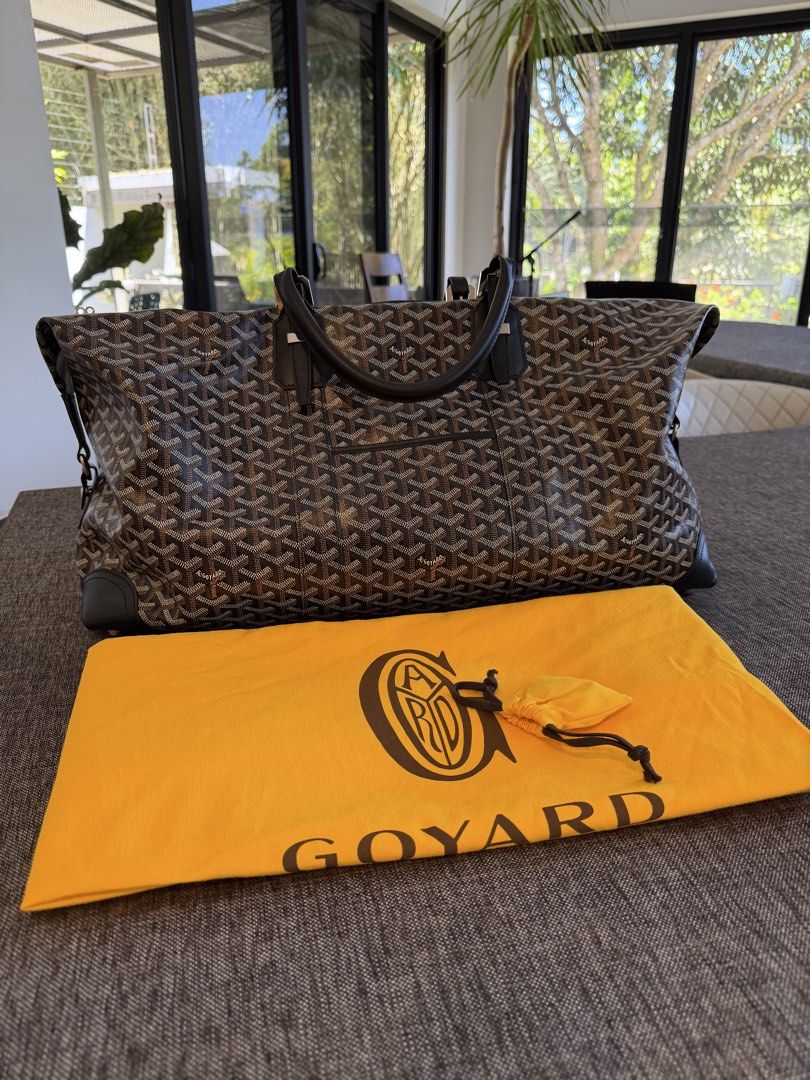 Goyard Bowling 55 Bag - Black (Category: Luxury Bags & Wallets) located in Bacoor. Submitted by umsph (Listing ID 1427656349, Image 2). Description: Goyard Bowling 55 Bag - Black Condition: 9.8/10 Preowned, Used Once Inclusions: Comes with dust bag and locket Jewelry: Palladium Front outside pocket, 4 leather corners Height of the handle(s) : 20 cm Material Goyardine Canvas & Cervon Calfskin Yellow Water-repellent Cotton Lining Dimensions Length:
