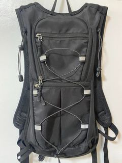 (Category: ) located in . Submitted by carry.shopping (Listing ID 1427659542, Image 1). Description: .
