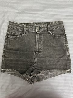 (Category: ) located in . Submitted by enasshop (Listing ID 1427662072, Image 1). Description: .