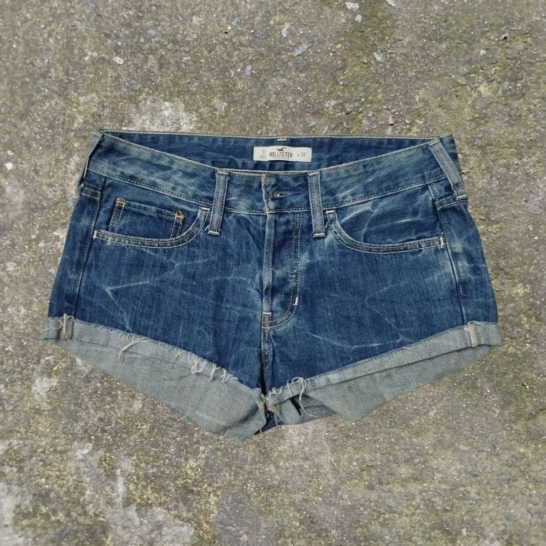 Hollister Shorts (Category: Shorts) located in Quezon City. Submitted by rorshack (Listing ID 1427755103, Image 1). Description: FLAWLESS.