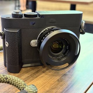 (Category: ) located in . Submitted by leicalens_gadgets (Listing ID 1427241433, Image 1). Description: .