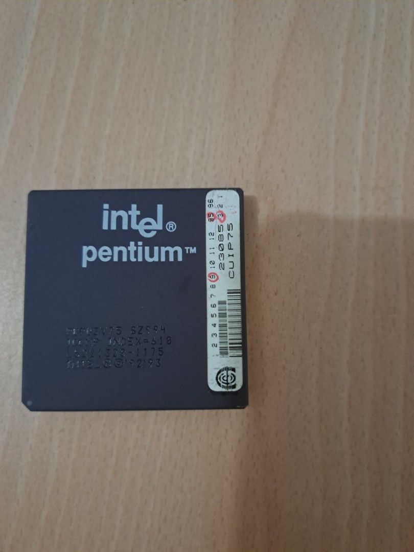 Intel Pentium CPU413280948119162880