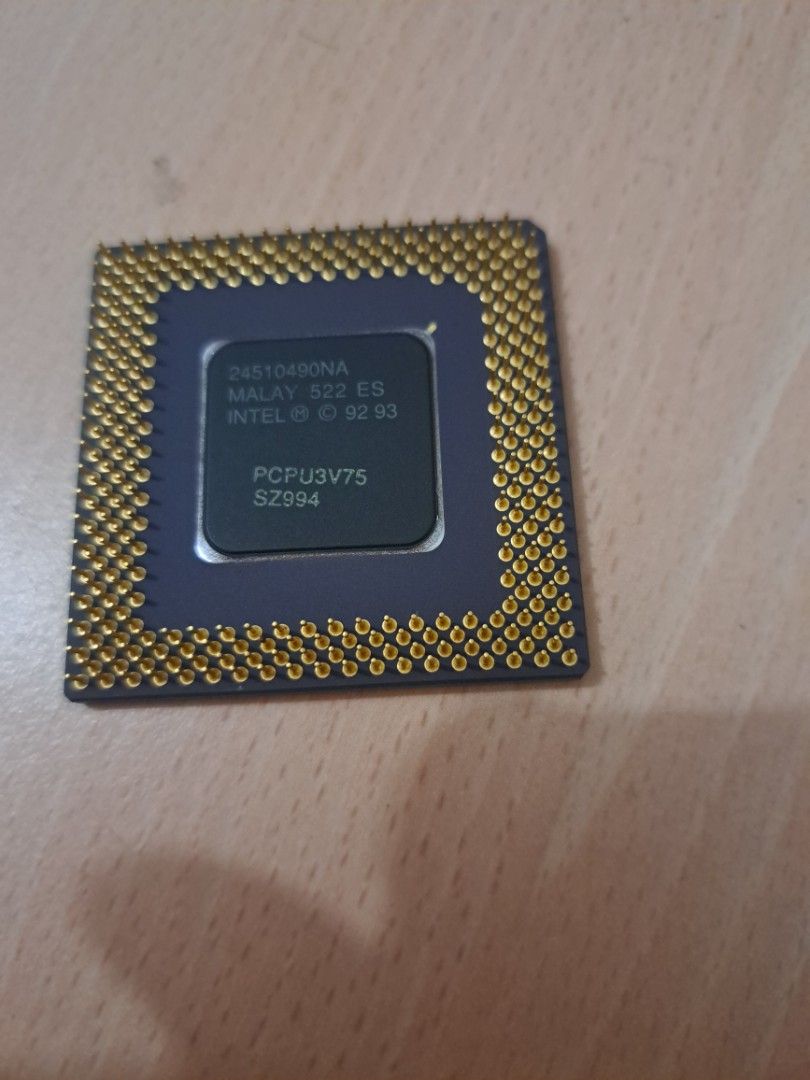 Intel Pentium CPU413280948119162881