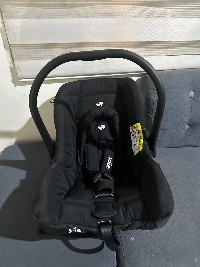 Joie Infant Car Seat (Category: Car Seats) located in Bulacan. Submitted by adethangeles (Listing ID 1427774679, Image 3). Description: Used once lag for testing Complete with tags and box and hood Rfs: bought another one.