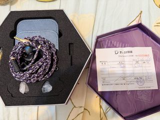 （分類：）位於 。 由 chan101095 提交（商品編號 1427723927，圖片 1）。簡介： 。