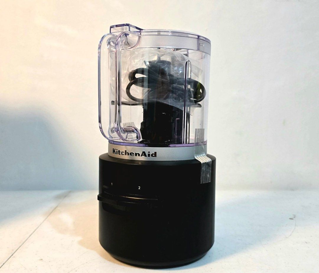 KitchenAid Cordless Food Chopper (Category: Other Kitchen Appliances) located in Taytay. Submitted by mikz_1303 (Listing ID 1427643136, Image 2). Description: Kitchen Aid Cordless Food Chopper Australian mall pull out Used as display unit Brandnew open box only Complete Inclusion 1 Battery Type C cable Box Manual 8.5k.
