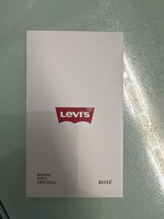 （分類：）位於 。 由 chanlsr 提交（商品編號 1427655329，圖片 1）。簡介： 。