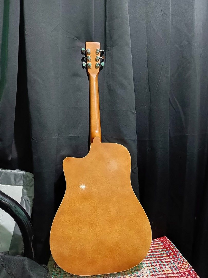 Lumanog Guitar (Category: Musical Instruments) located in Quezon City. Submitted by hiddenid42 (Listing ID 1427706528, Image 2). Description: Lumanog acoustic guitar size 42. Wala lang string super goods pa. Naka tambak na lang. Free Bag, capo and pick.