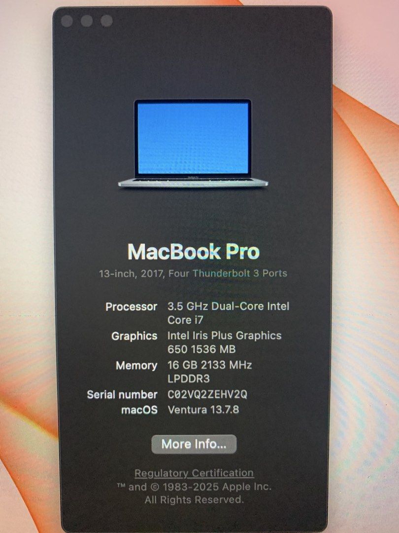 MacBook Pro 13-inch (2017) - Core i7405948856816773120