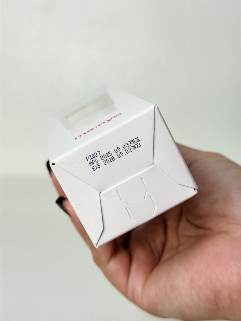 ma:nyo Galactomy Enzyme Peeling Gel (Category: Face Care) located in Quezon City. Submitted by ms.glamdeclutter (Listing ID 1427679608, Image 2). Description: Authentic.