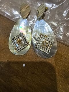 (Category: ) located in . Submitted by chenpei0620 (Listing ID 1427725024, Image 1). Description: .