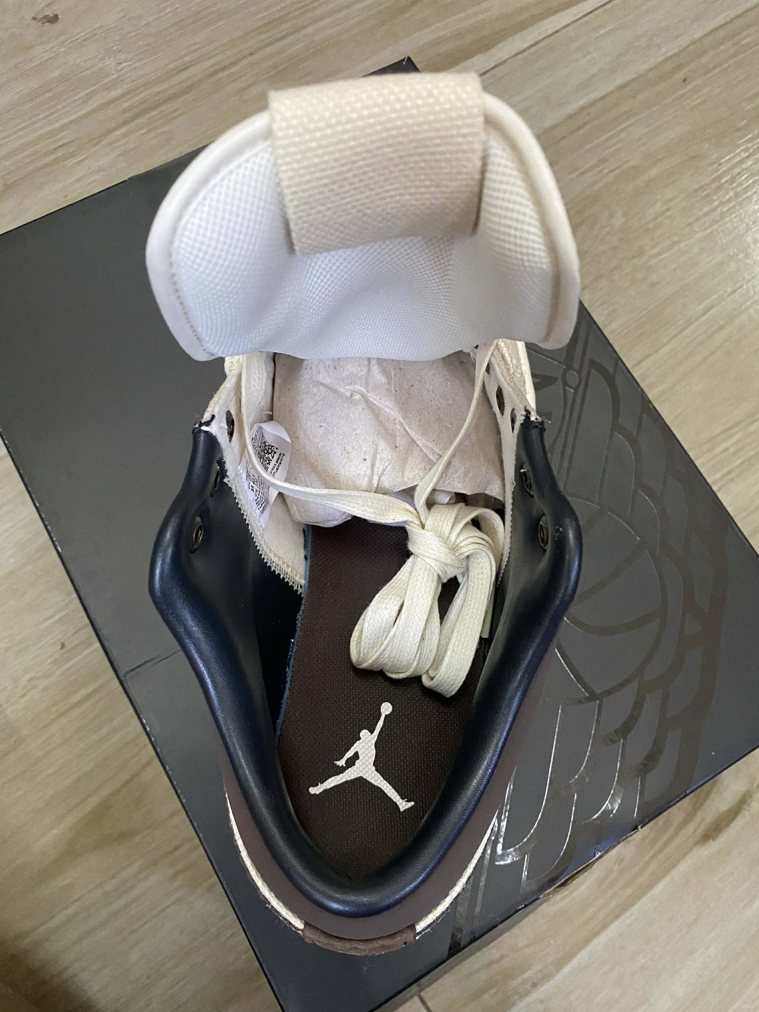 Nike Air Jordan 1 Low Premium (Category: Sneakers) located in Cagayan de Oro. Submitted by elviecup (Listing ID 1427640179, Image 3). Description: Nike Air Jordan 1 Low Premium sneakers in the Pale Ivory/Baroque Brown RFS: di bet yung color .
