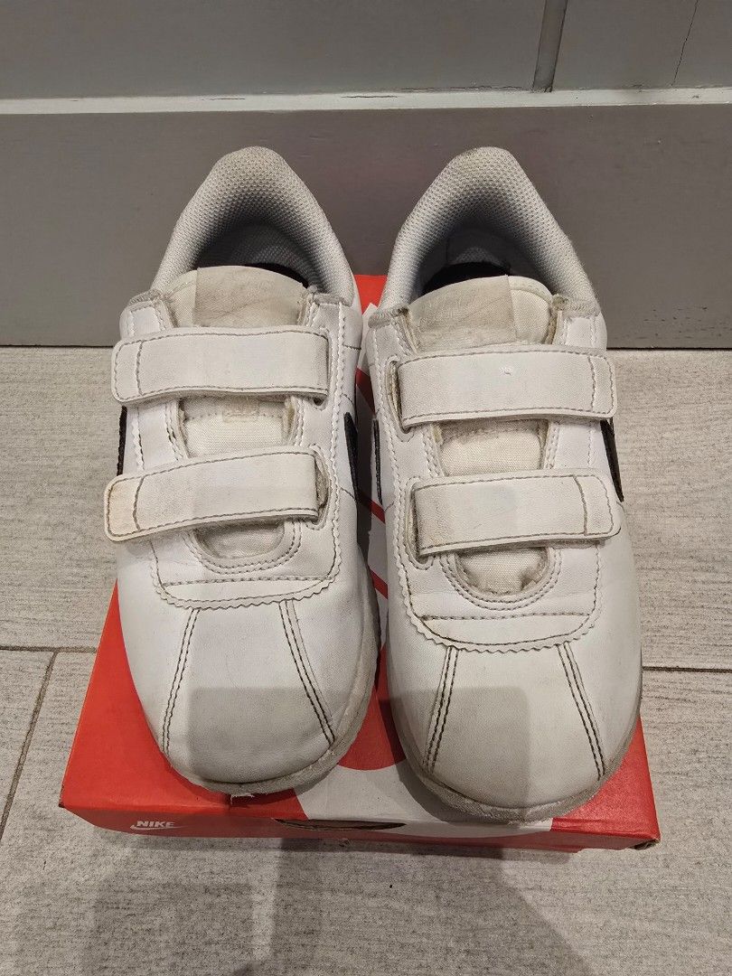 Nike Cortez White/Black - Kids (Category: Babies & Kids Fashion) located in Valenzuela. Submitted by lgenn (Listing ID 1427740151, Image 3). Description: Size 1.5Y.
