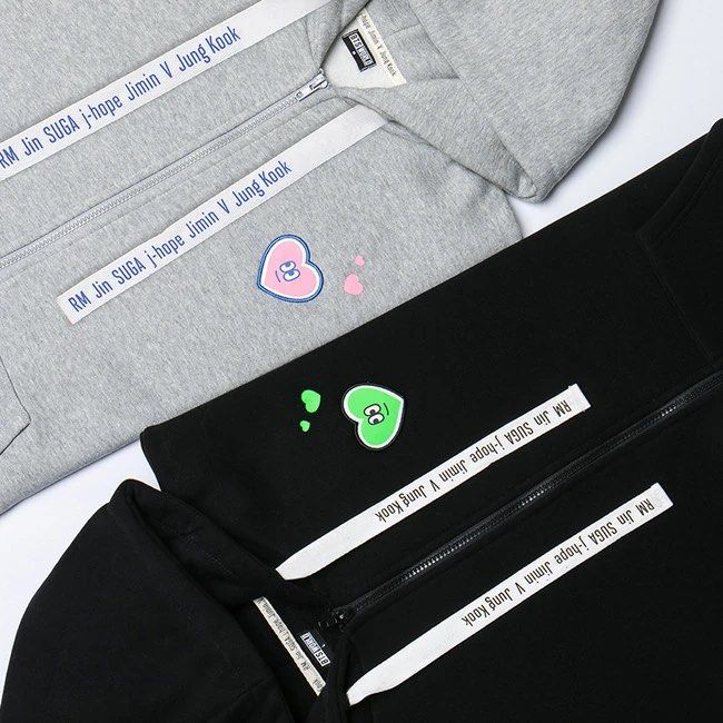 Official Sealed BTS World Japan Zip-Up Hoodie Jacket (Category: Coats, Jackets and Outerwear) located in Marikina City. Submitted by selieee06 (Listing ID 1427771669, Image 3). Description: Sealed Official BTS World Pop-Up Cozy Zip Hoodie Japan This hoodie is an official product from the BTS World Pop-Up event. It features a cozy design with a zip closure. 🌼Size: Large on tag 🌼Sealed and Official: The hoodie comes sealed, ensuring it is in pris