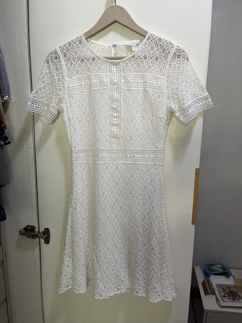 PRICH White Lace Dress (Category: Dresses) located in Quezon City. Submitted by jcycle02 (Listing ID 1427598965, Image 2). Description: Model picture for reference only. Not the exact same dress.