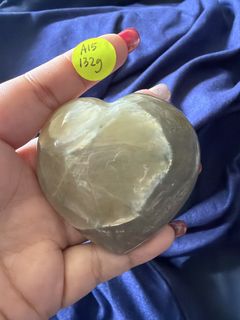 (Category: ) located in . Submitted by shereenshop (Listing ID 1427743254, Image 1). Description: .